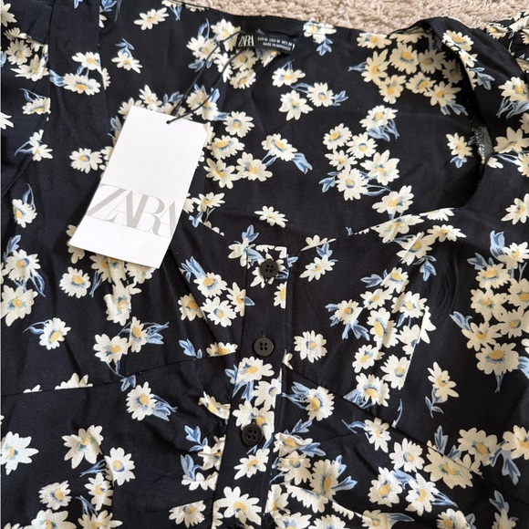 NWT Zara Daisy Dress - Picture 3 of 4